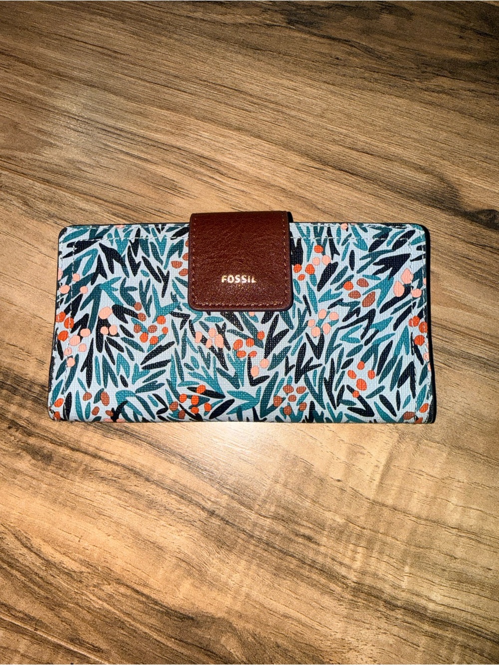 Fossil Logan RFID Tab Clutch wallet
